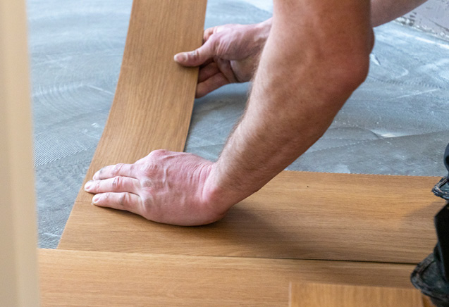 ondervloer van een pvc vloer leggen