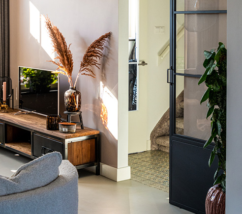 beton ciré over tegels met vloerverwarming