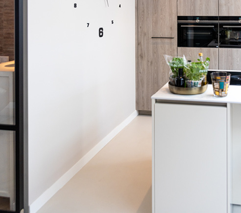 creme witte gietvloer