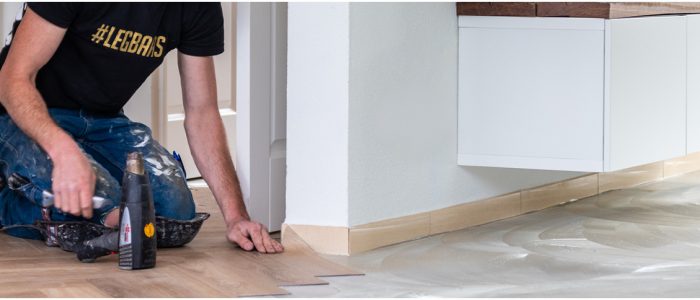 Alles over een PVC vloer afkitten