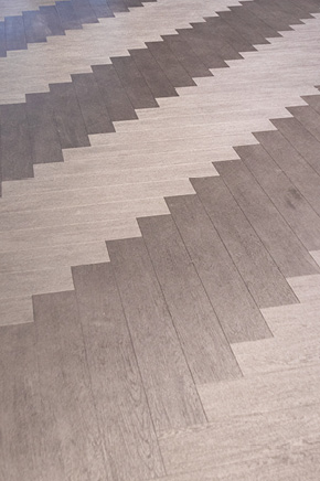 wat als pvc loslaat van de ondergrond